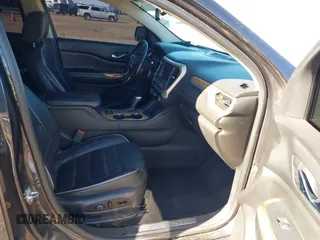 2017 GMC Acadia Denali with VIN 1GKKNPLS0HZ139346, listed as a IAAI auction lot 41209552 with 152,021 mi miles. Bid and sale history available at carsss.com. Image 5.