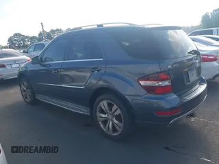 2011 Mercedes-Benz M 350 с VIN 4JGBB8GBXBA663352, выставлен на аукционе IAAI как лот 42534693 с пробегом 155 081 миль миль и . История ставок и продаж доступна на DreamBid. Изображение 3.