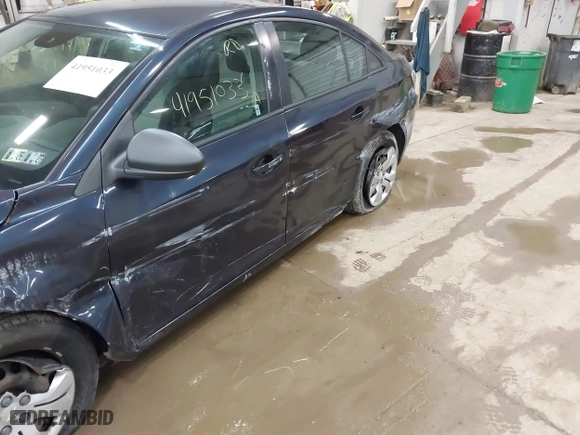 2015 Chevrolet Cruze LS with VIN 1G1PA5SG9F7222676, listed as a IAAI auction lot 41951033 with 102,375 mi miles. Bid and sale history available at carsss.com. Image 12.