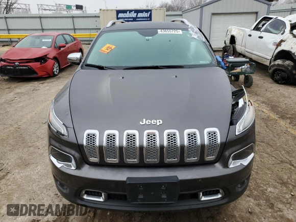2018 Jeep Cherokee Latitude Plus with VIN 1C4PJLLB7JD584059, listed as a Copart auction lot 43655725 with 30,318 mi miles and Salvage Title. Bid and sale history available at DreamBid. Image 5.