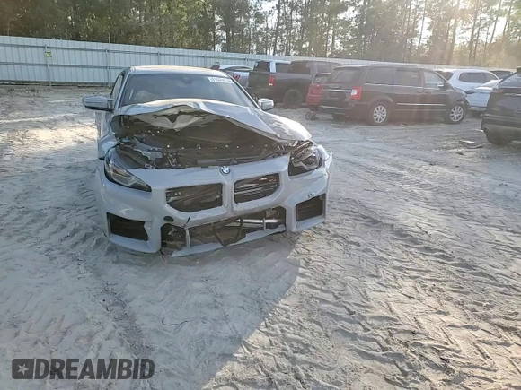 2024 BMW M2 z VIN 3MF13DM08R8E00417, wystawiony jako Copart lot #41629035 z przebiegiem 13 904 mil mil oraz Nie do naprawy. Historia ofert i sprzedaży dostępna na DreamBid. Obrazek 13.
