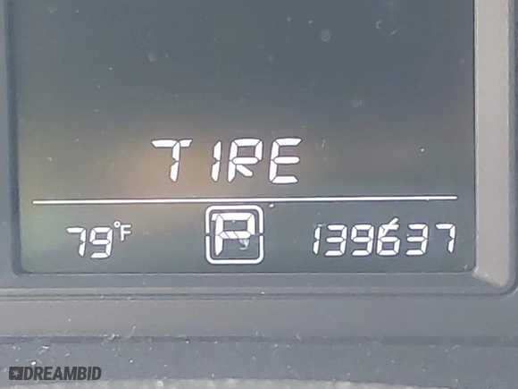 2014 Nissan Sentra SR with VIN 3N1AB7AP0EY327405, listed as a IAAI auction lot 41634407 with 139,637 mi miles. Bid and sale history available at carsss.com. Image 15.