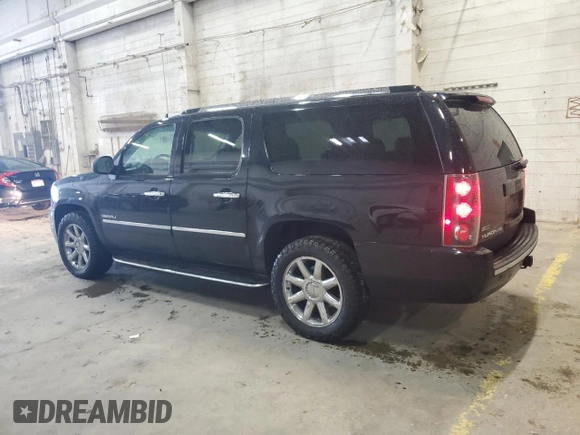 2010 GMC Yukon XL Denali with VIN 1GKUKMEF6AR225203, listed as a Copart auction lot 72700704 with 249,050 mi miles and Clean Title. Bid and sale history available at carsss.com. Image 2.