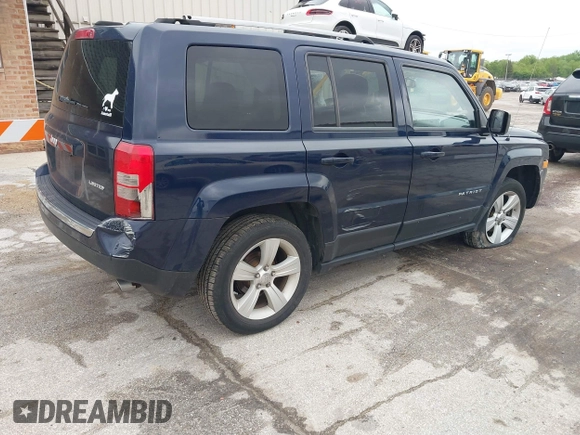 2012 Jeep Patriot Limited z VIN 1C4NJPCBXCD623275, wystawiony jako IAAI lot #42327596 z przebiegiem 59 495 mil mil oraz . Historia ofert i sprzedaży dostępna na DreamBid. Obrazek 4.