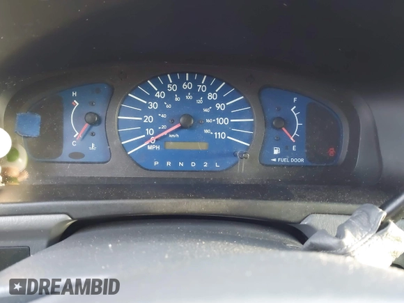 2003 Toyota Sienna CE with VIN 4T3ZF19C43U509873, listed as a IAAI auction lot 41784526 with 999,999 mi miles. Bid and sale history available at carsss.com. Image 7.