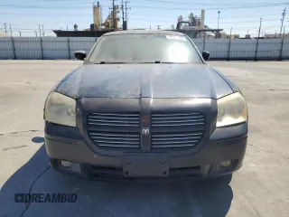 2006 Dodge Magnum R/T z VIN 2D8GV57206H121167, wystawiony jako Copart lot #72960154 z przebiegiem 212 328 mil mil oraz Czysty tytuł • Clean title. Historia ofert i sprzedaży dostępna na DreamBid. Obrazek 5.