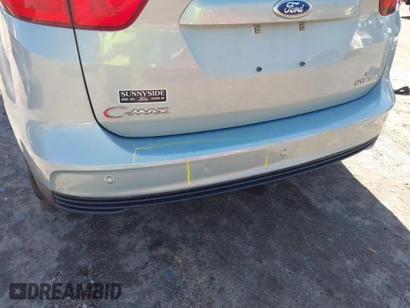 2013 Ford C-Max SE with VIN 1FADP5AUXDL557729, listed as a IAAI auction lot 41802589 with 105,108 mi miles. Bid and sale history available at carsss.com. Image 15.