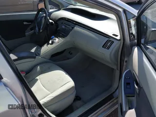 2011 Toyota Prius I z VIN JTDKN3DUXB0274219, wystawiony jako IAAI lot #41691226 z przebiegiem 189 811 mil mil oraz . Historia ofert i sprzedaży dostępna na DreamBid. Obrazek 5.