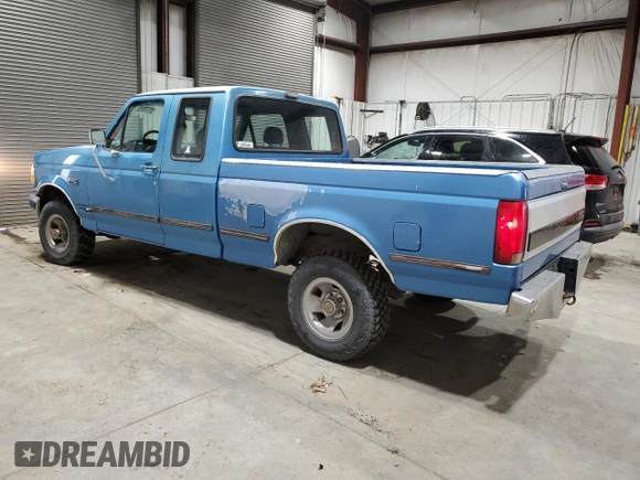 1993 Ford F-150 with VIN 1FTEX14Y1PKA64182, listed as a Copart auction lot 81776294 with 163,422 mi miles and Clean Title. Bid and sale history available at carsss.com. Image 2.