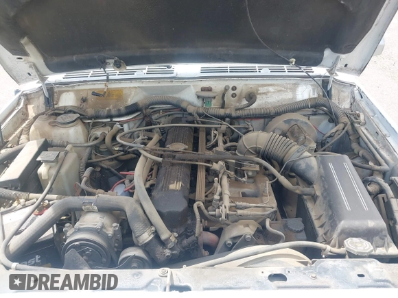 1992 Jeep Cherokee with VIN 1J4FJ58S0NL102716, listed as a IAAI auction lot 42169406 with 197,167 mi miles and . Bid and sale history available at DreamBid. Image 10.