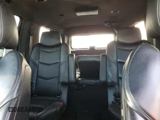 2015 Cadillac Escalade z VIN 1GYS3UKJ6FR702979, wystawiony jako Copart lot #47645315 z przebiegiem 80 531 mil mil oraz Szkoda całkowita • Salvage title. Historia ofert i sprzedaży dostępna na DreamBid. Obrazek 10.