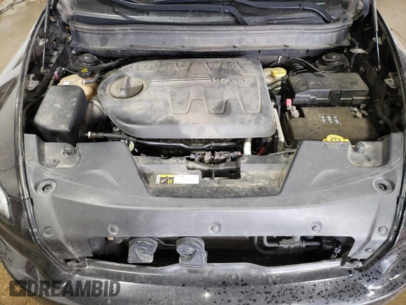 2015 Jeep Cherokee Limited with VIN 1C4PJMDSXFW634355, listed as a Copart auction lot 49205435 with 240,279 mi miles and Non Repairable. Bid and sale history available at DreamBid. Image 12.