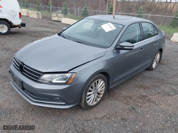 2016 Volkswagen Jetta Sedan 1.8T SEL with VIN 3VWL17AJ1GM335640, listed as a IAAI auction lot 41966383 with 84,465 mi miles. Bid and sale history available at carsss.com. Image 17.