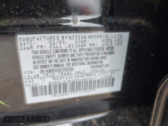2025 Nissan Sentra SV z VIN 3N1AB8CV9SY292599, wystawiony jako IAAI lot #42399861 z przebiegiem 4 448 mil mil oraz . Historia ofert i sprzedaży dostępna na DreamBid. Obrazek 9.