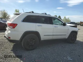 2011 Jeep Grand Cherokee Limited z VIN 1J4RR5GTXBC526867, wystawiony jako Copart lot #54437665 z przebiegiem 205 596 mil mil oraz Szkoda całkowita • Salvage title. Historia ofert i sprzedaży dostępna na DreamBid. Obrazek 3.