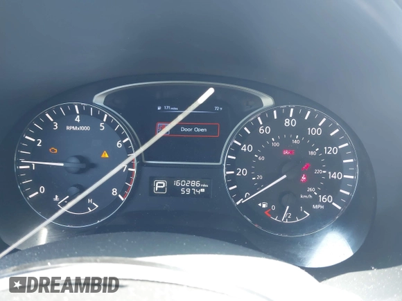2014 Nissan Altima SV with VIN 1N4AL3AP0EC402329, listed as a IAAI auction lot 42129620 with 160,286 mi miles and . Bid and sale history available at DreamBid. Image 7.