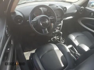2015 MINI Paceman z VIN WMWSS1C57FWN95173, wystawiony jako Copart lot #73308804 z przebiegiem 117 821 mil mil oraz Szkoda całkowita • Salvage title. Historia ofert i sprzedaży dostępna na DreamBid. Obrazek 8.