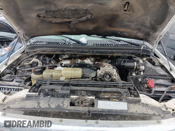 2000 Ford Excursion XLT with VIN 1FMSU41F8YEE41800, listed as a Copart auction lot 55297415 with 191,904 mi miles and Clean Title. Bid and sale history available at DreamBid. Image 11.