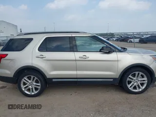 2017 Ford Explorer XLT z VIN 1FM5K7D89HGD85422, wystawiony jako IAAI lot #41787616 z przebiegiem 32 068 mil mil oraz . Historia ofert i sprzedaży dostępna na DreamBid. Obrazek 13.