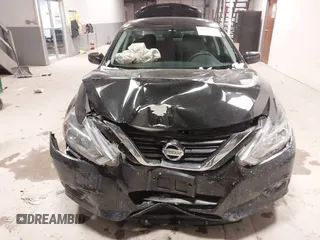 2018 Nissan Altima 2.5 S with VIN 1N4AL3APXJC109001, listed as a IAAI auction lot 41589129 with 51,036 mi miles. Bid and sale history available at carsss.com. Image 6.