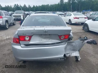 2004 Acura TSX с VIN JH4CL96884C027942, выставлен на аукционе IAAI как лот 42507543 с пробегом 309 189 миль миль и . История ставок и продаж доступна на DreamBid. Изображение 6.