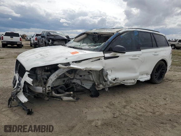 2023 Lincoln Aviator Reserve z VIN 5LM5J7XC3PGL07538, wystawiony jako Copart lot #51332175 z przebiegiem Nie podano mil oraz Szkoda całkowita • Salvage title. Historia ofert i sprzedaży dostępna na DreamBid. Obrazek 1.