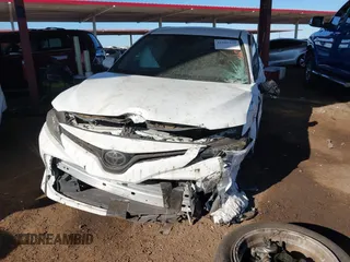 2020 Toyota Camry LE with VIN 4T1C11AK7LU401666, listed as a IAAI auction lot 41865235 with 69,189 mi miles. Bid and sale history available at carsss.com. Image 6.