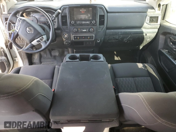 2022 Nissan Titan SV z VIN 1N6AA1FA8NN106193, wystawiony jako Copart lot #56479285 z przebiegiem 27 443 mil mil oraz Szkoda całkowita • Salvage title. Historia ofert i sprzedaży dostępna na DreamBid. Obrazek 8.