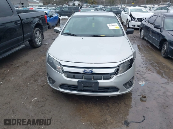 2010 Ford Fusion SE with VIN 3FAHP0HG6AR344312, listed as a IAAI auction lot 41701402 with 136,539 mi miles. Bid and sale history available at carsss.com. Image 12.