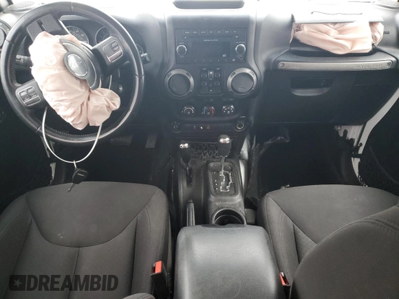 2016 Jeep Wrangler Unlimited Sport with VIN 1C4HJWDG1GL200419, listed as a Copart auction lot 53668335 with 111,835 mi miles and Salvage title. Bid and sale history available at DreamBid. Image 8.