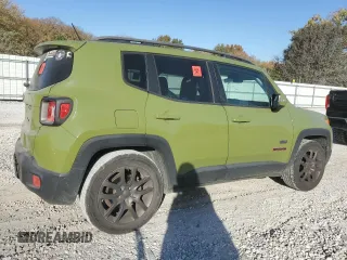 2016 Jeep Renegade Latitude with VIN ZACCJABW7GPC82868, listed as a Copart auction lot 75695084 with 109,790 mi miles and Salvage Title. Bid and sale history available at DreamBid. Image 3.