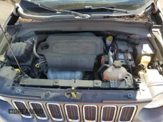 2016 Jeep Renegade Latitude with VIN ZACCJBBT4GPC62122, listed as a Copart auction lot 52156965 with 109,982 mi miles and Salvage Title. Bid and sale history available at DreamBid. Image 12.