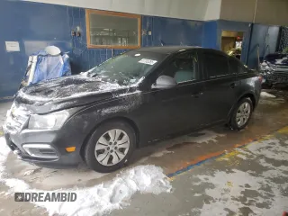 2015 Chevrolet Cruze LS z VIN 1G1PA5SHXF7151125, wystawiony jako Copart lot #41705355 z przebiegiem Nie podano mil oraz Nie do naprawy • Non repairable. Historia ofert i sprzedaży dostępna na DreamBid. Obrazek 1.