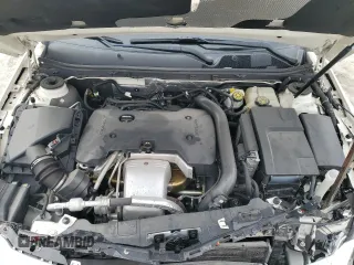 2014 Buick Regal Premium I with VIN 2G4GP5EX6E9202122, listed as a Copart auction lot 47023135 with 128,687 mi miles and Salvage Title. Bid and sale history available at DreamBid. Image 11.