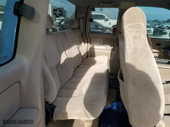 2004 Chevrolet Silverado 1500 Work Truck with VIN 2GCEC19V141187440, listed as a Copart auction lot 53977035 with 0 mi miles and Clean Title. Bid and sale history available at carsss.com. Image 10.