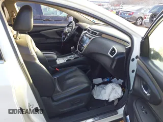 2017 Nissan Murano Platinum z VIN 5N1AZ2MH6HN188216, wystawiony jako IAAI lot #41442736 z przebiegiem 97 429 mil mil oraz . Historia ofert i sprzedaży dostępna na DreamBid. Obrazek 5.