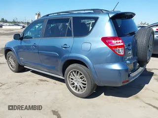 2012 Toyota RAV4 Sport z VIN 2T3WF4DVXCW137159, wystawiony jako IAAI lot #42508298 z przebiegiem 71 832 mil mil oraz . Historia ofert i sprzedaży dostępna na DreamBid. Obrazek 3.