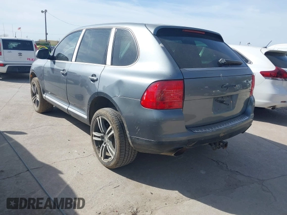 2004 Porsche Cayenne with VIN WP1AA29P44LA21532, listed as a IAAI auction lot 41820496 with 202,160 mi miles. Bid and sale history available at carsss.com. Image 3.