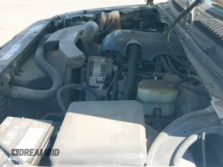 2001 GMC Sierra 1500 SLE z VIN 2GTEC19V111385026, wystawiony jako IAAI lot #42460014 z przebiegiem 228 621 mil mil oraz . Historia ofert i sprzedaży dostępna na DreamBid. Obrazek 21.