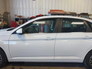 2021 Volkswagen Jetta S z VIN 3VWC57BU5MM046236, wystawiony jako IAAI lot #41740297 z przebiegiem 57 769 mil mil oraz . Historia ofert i sprzedaży dostępna na DreamBid. Obrazek 15.