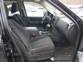 2010 Ford Explorer z VIN 1FMEU8DE5AUA85647, wystawiony jako IAAI lot #41534833 z przebiegiem 129 925 mil mil oraz . Historia ofert i sprzedaży dostępna na DreamBid. Obrazek 5.