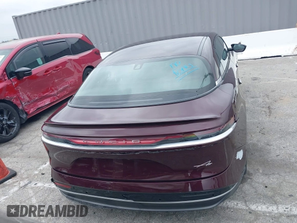 2023 Lucid Air Pure z VIN 50EA1PFA4PA006331, wystawiony jako IAAI lot #42213426 z przebiegiem 13 287 mil mil oraz . Historia ofert i sprzedaży dostępna na DreamBid. Obrazek 16.