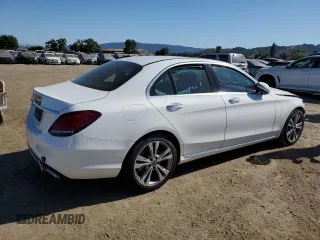 2020 Mercedes-Benz C 300 z VIN WDDWF8DB9LR561239, wystawiony jako Copart lot #56596295 z przebiegiem Nie podano mil oraz Szkoda całkowita • Salvage title. Historia ofert i sprzedaży dostępna na DreamBid. Obrazek 3.