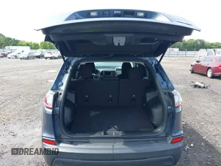 2020 Jeep Cherokee Latitude z VIN 1C4PJLCB7LD631903, wystawiony jako IAAI lot #42523873 z przebiegiem 49 651 mil mil oraz . Historia ofert i sprzedaży dostępna na DreamBid. Obrazek 17.