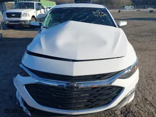 2020 Chevrolet Malibu RS with VIN 1G1ZG5ST1LF147736, listed as a IAAI auction lot 41723368 with 87,635 mi miles. Bid and sale history available at carsss.com. Image 12.