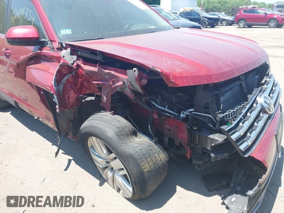2019 Volkswagen Atlas SE with VIN 1V2UR2CA4KC553905, listed as a IAAI auction lot 42401734 with 71,405 mi miles and . Bid and sale history available at DreamBid. Image 6.