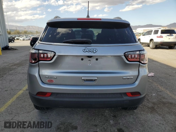 2022 Jeep Compass Latitude с VIN 3C4NJDBB2NT181394, выставлен на аукционе Copart как лот 49676885 с пробегом 50 144 миль миль и Списание • Salvage title. История ставок и продаж доступна на DreamBid. Изображение 6.