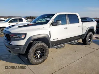 2022 Ram 1500 TRX with VIN 1C6SRFU92NN364402, listed as a Copart auction lot 44027975 with 0 mi miles and Clean Title. Bid and sale history available at carsss.com. Image 1.