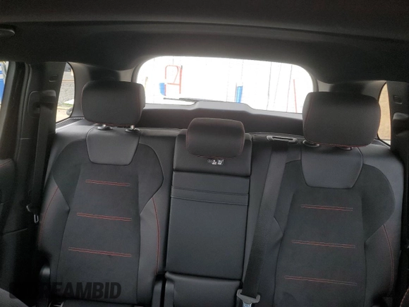 2022 Mercedes-Benz GLB 250 z VIN W1N4M4HB3NW202086, wystawiony jako Copart lot #51661865 z przebiegiem 76 350 mil mil oraz Szkoda całkowita • Salvage title. Historia ofert i sprzedaży dostępna na DreamBid. Obrazek 10.