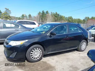 2013 Toyota Camry L with VIN 4T1BF1FK0DU706255, listed as a IAAI auction lot 42026182 with 88,372 mi miles. Bid and sale history available at carsss.com. Image 14.